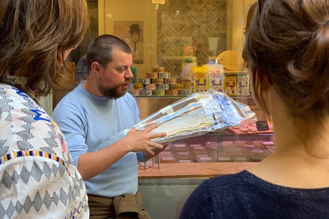 Old Taverns and Rialto Market Food Adventure (come hungry!) - Campo dei Frari and the San Polo finish