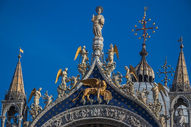 One Day Tour in Venice - The gondola ride through Venice’s canals