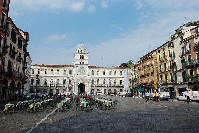 Padua City 2.5-Hour Walking Tour - Piazza delle Erbe and Padua’s daily life