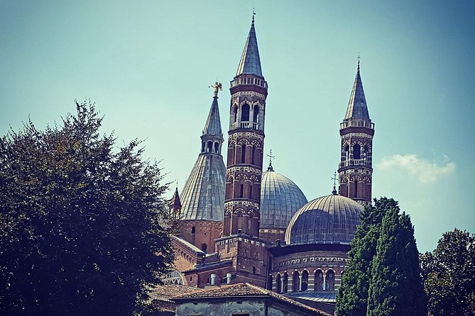Padua City Sightseeing Walking Tour of Must-See-Sites with Local Guide - Saint Anthony’s Basilica and Padua’s devotional heart