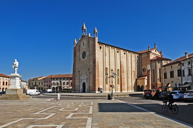 Padua small group tour with Scrovegni Chapel entrance - A 90-minute walk through Padua