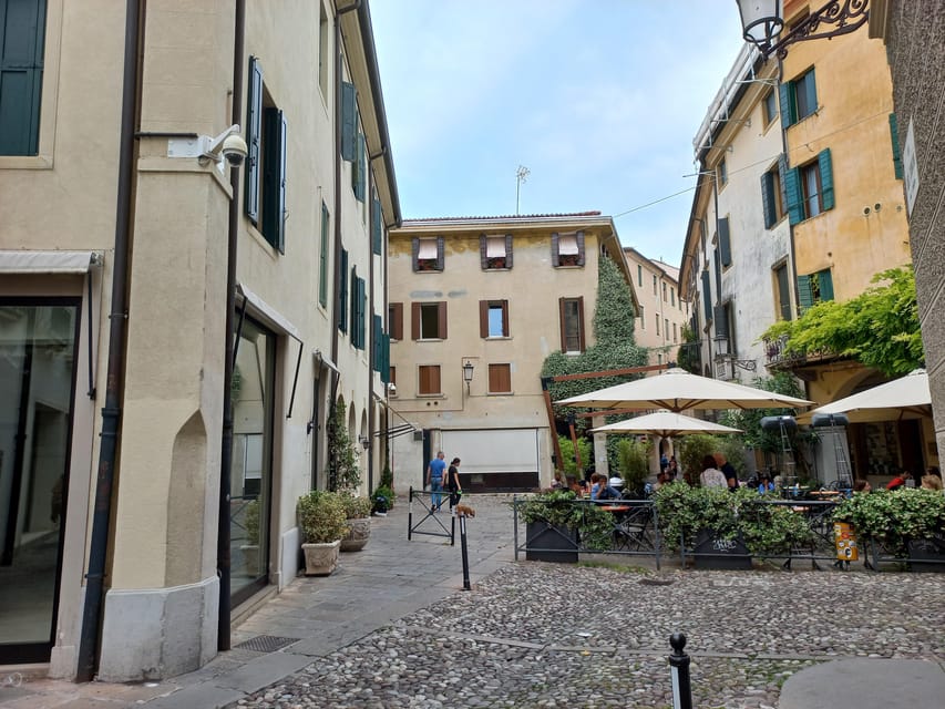 Padua Small-Group Walking Tour: Top Sights & Hidden Gems - Piazza dei Signori and the city’s public face
