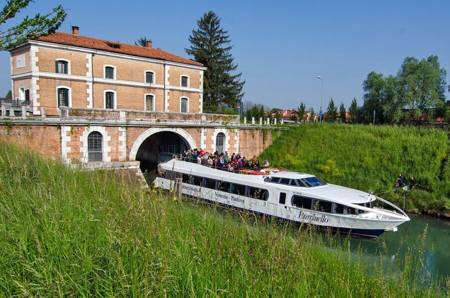 Padua to Venice Boat Cruise of the Brenta Riviera - Locks, low bridges, and the working canal