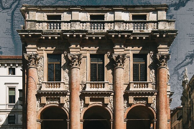 Palladio. A wonderful live tale through time&soul, from Ve/Pd/Vr - Piazza dei Signori and the Basilica Palladiana