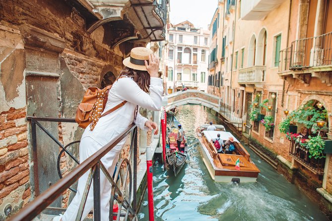 Photographer, Professional Photo shoot - Venice - The photographers and their working style