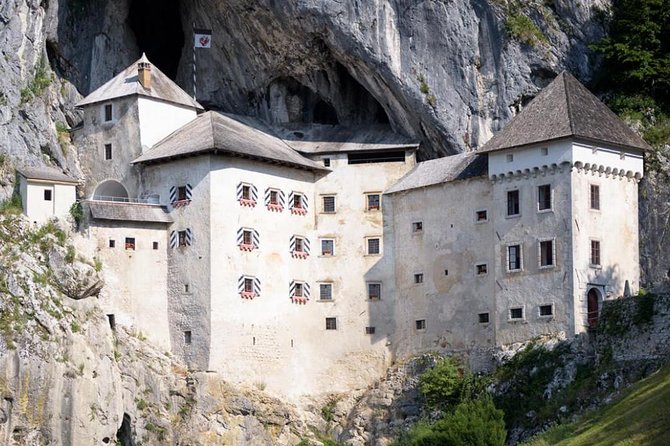 Postojna Cave & Predjama Castle - Small Group Tour from Trieste - Practical preparation for the cave and castle
