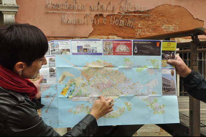 Private 3 hrs Venice Tour: St Mark's, Walking tour & Boat tour - Guide quality and group size