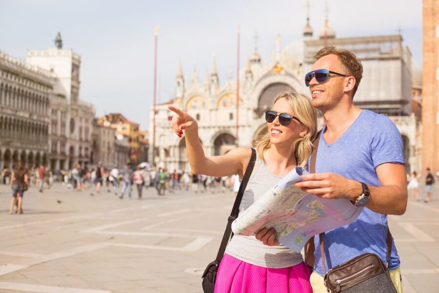 Private Art & Culture Tour in Dorsoduro and Academia, Venice - Price, Private Format, and Group Size