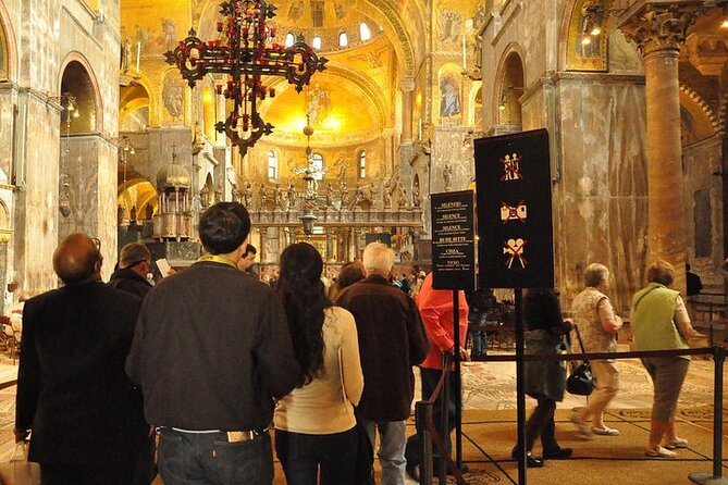 Private Best of Venice Walking Tour with St Mark's Basilica - Guides, headsets, and the human side of the tour