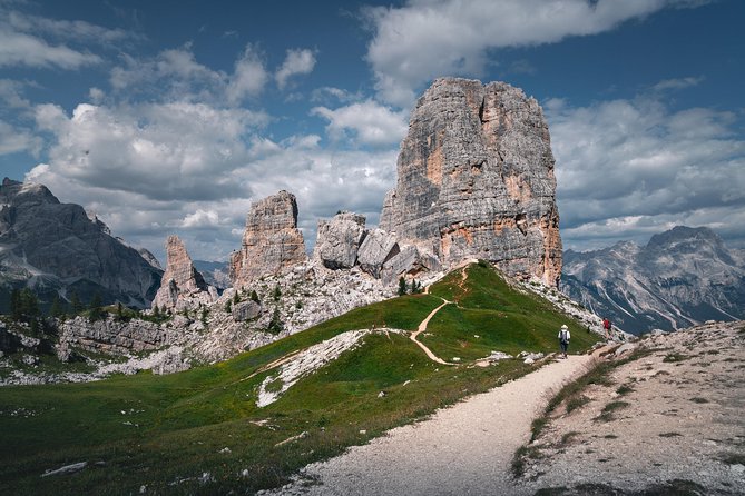 Private Dolomites Day Trip from Venice by Mercedes Class e Lux - The private Mercedes and what you are paying for