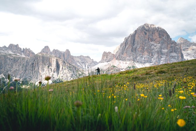 Private Dolomites Day Trip from Venice by Mercedes Class e Lux - Food, clothing, and practical planning