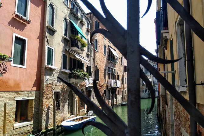 Private exclusive Venice and Murano guided tour - Murano glassmaking, from furnace to showroom