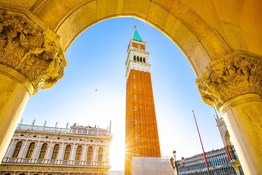 Private Family Tour of Venice with Fun Activities for Kids - Clocks, canals, and Marco Polo’s route to Asia
