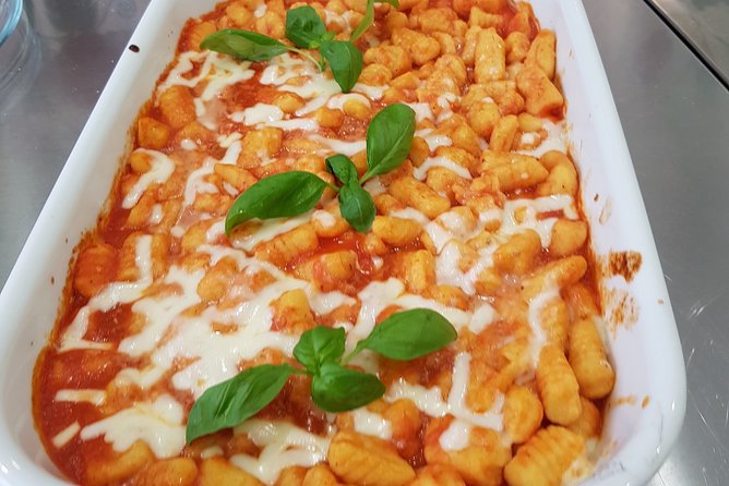 Private Gnocchi Cooking Class with Professional Chef in Padova - Arriving at Italian Food Lab at 9:00 am