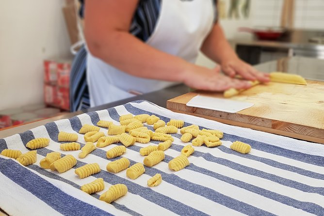 Private Gnocchi Cooking Class with Professional Chef in Padova - Turning Potatoes, Flour, and Eggs Into Dough