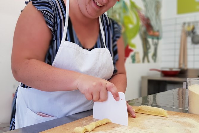Private Gnocchi Cooking Class with Professional Chef in Padova - Starting With Tomato, Basil, and Garlic