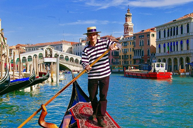 Private Gondola Ride in Venice - Boarding the black gondola