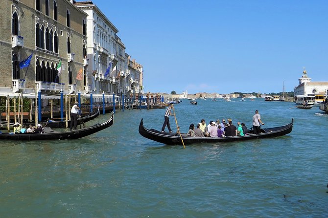 Private Gondola Serenade with Music - What to expect from the musicians