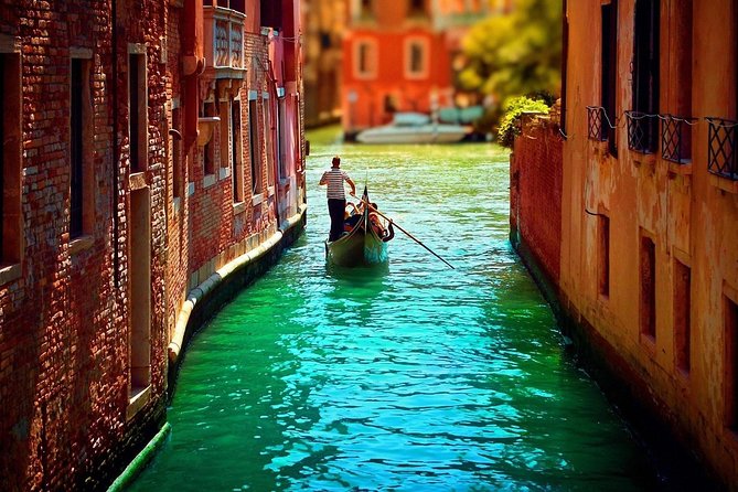 Private Gondola Tour - Meeting at Museo Correr in Piazza San Marco