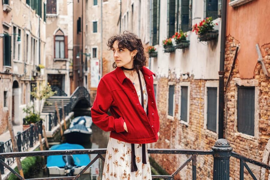 Private Photoshoot of Your Gondola Ride in Venice - What a private photographer adds