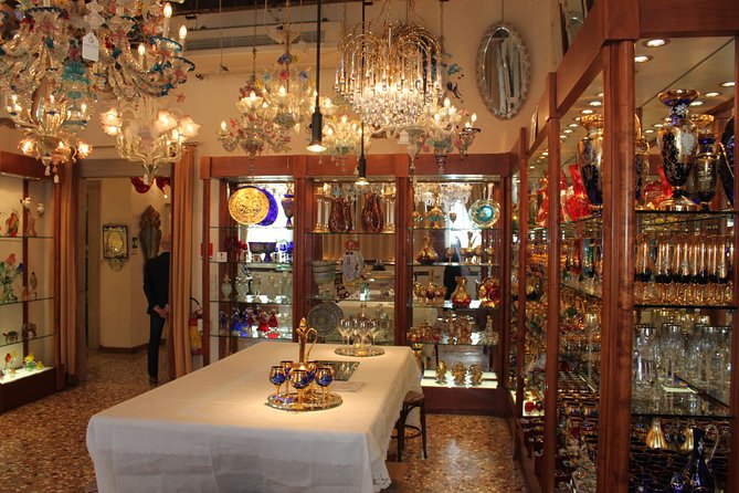 Private tour on Murano Island: discover the art of Artisanal Glassblowing - Adding Burano for lace and colorful streets