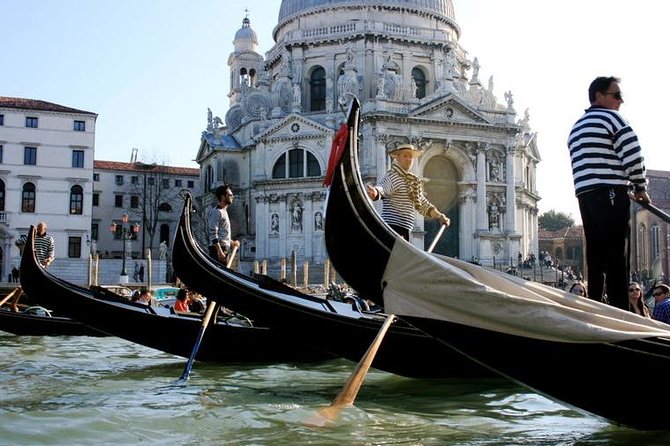 Private Tour: Venice Gondola Ride with Serenade - Boarding near San Marco