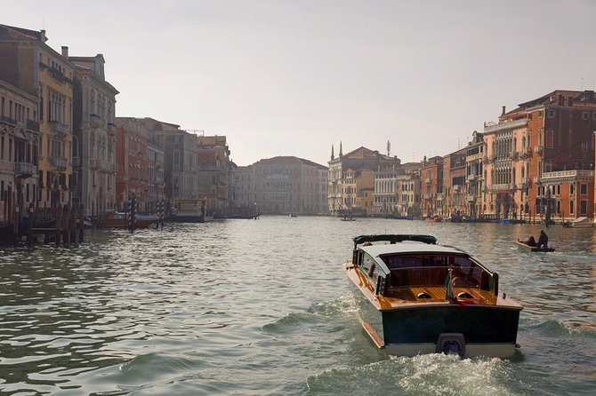 Private Tour: Venice Grand Canal Evening Boat Tour - Smaller canals, Accademia, and Peggy Guggenheim