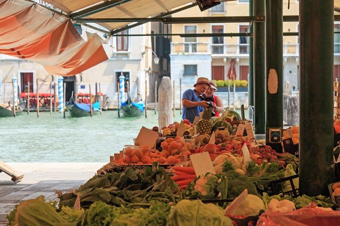Private Tour: Venice Rialto Market, San Polo and Frari Church Walking Tour - Why this two-hour route works in Venice