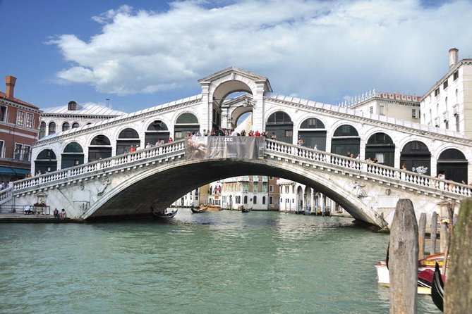 Private Tour: Venice Rialto Market, San Polo and Frari Church Walking Tour - Frari Church and its major works of art