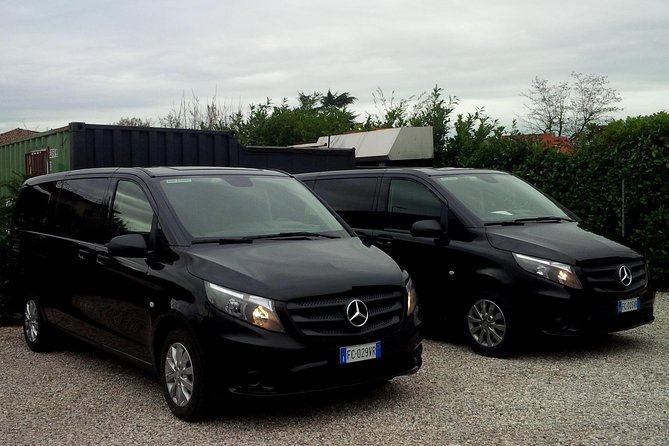 Private transfer from hotel in Venice To VCE airport - The Drive to Marco Polo Airport