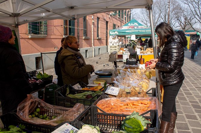 Private Venice Cooking Class and Market Tour with Fun Local Laura - Key points to know before booking