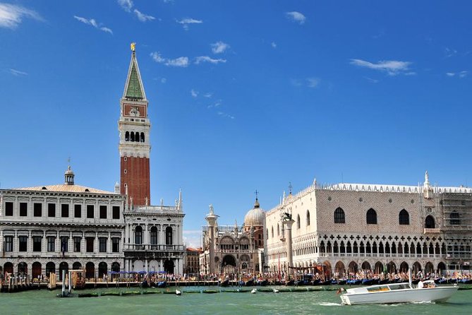 Private Venice Tour: Landmarks & Hidden Gems with Caffè Florian - What the private format adds