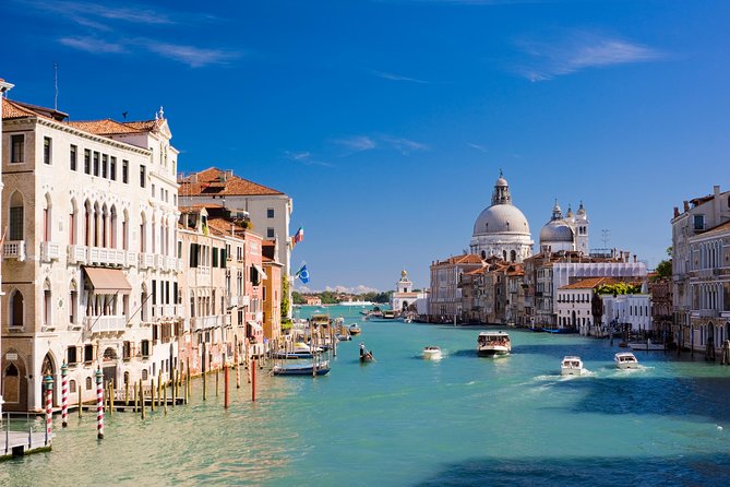 Private Venice Tour: Landmarks & Hidden Gems with Caffè Florian - Piazzetta dei Leoncini and the quieter side of the square
