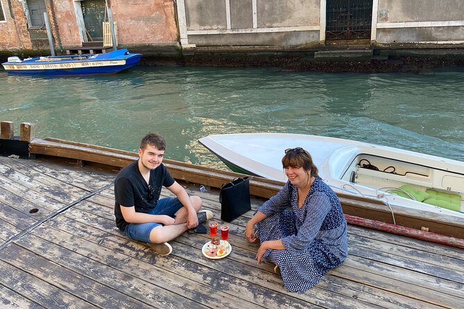 Private Venice Tour with a Local, Highlights & Hidden Gems, 100% Personalised - The last Venetian bridge without railings