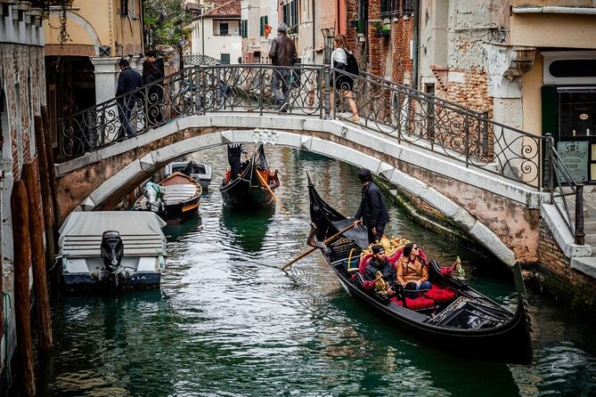 Private Venice Tour with a Local, Highlights & Hidden Gems, 100% Personalised - Castello’s quiet lane and the monastery courtyard