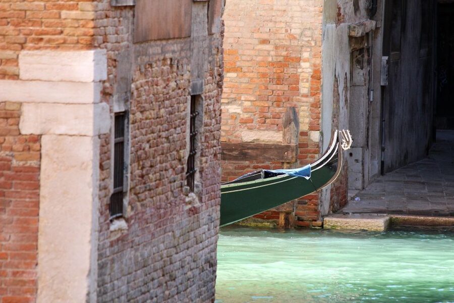 Private Venice Walking Tour and Gondola Ride - Who will get the most from this tour