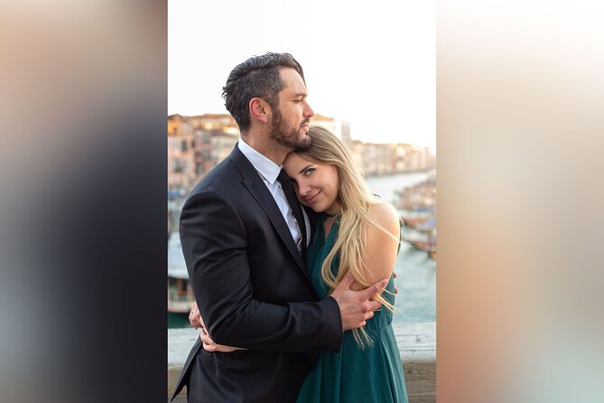 Professional Photographer in Venice, Italy - The optional Gondola Danieli ride