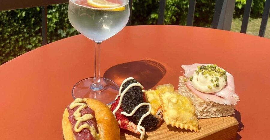 Prosecco Hills Private Tour All inclusive. 2 wineries+lunch - Why this Prosecco day feels different from a city tasting