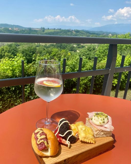 Prosecco Hills Private Tour All inclusive. 2 wineries+lunch - First winery: four wines with cold cuts and cheese