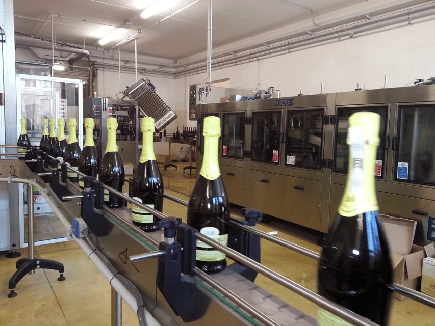 Prosecco Tasting in Countryside Winery - What DOCG means in this tasting