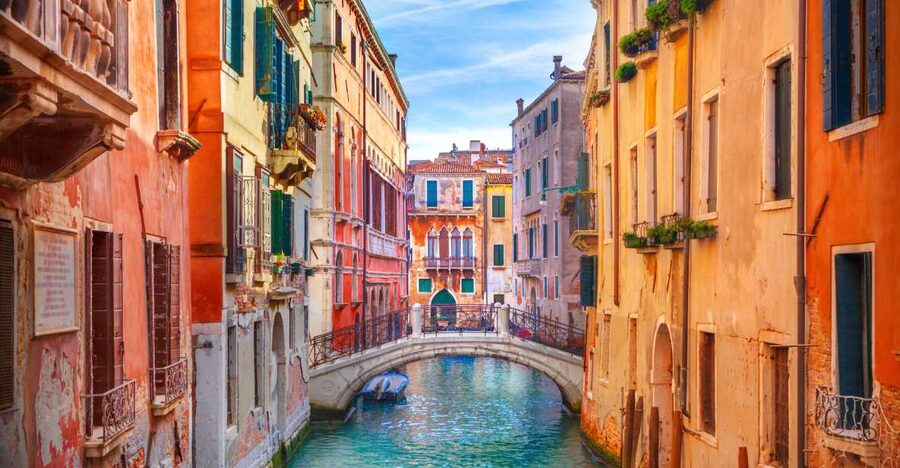 Ravenna Port to Venice with Deluxe Tour by Boat and Gondola - Walking demands and practical limits