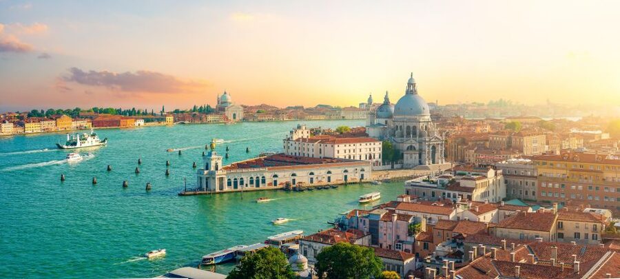Ravenna Port to Venice with Deluxe Tour by Boat and Gondola - From Ravenna port to the Venetian lagoon