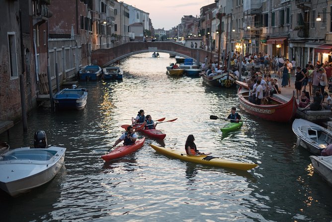 Real Venetian Kayak - Tour of Venice Canals with a Local Guide - Why Venice looks better from a kayak