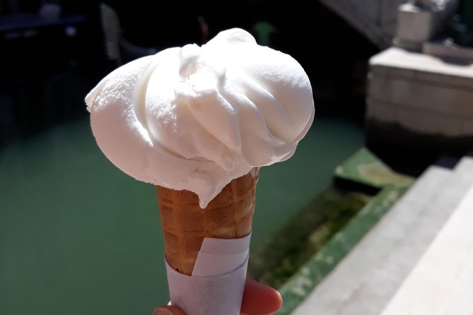 Rialto Food Tour and Gelato Tasting with a Local Guide - Cicchetti, local wine, and a Venetian spritz