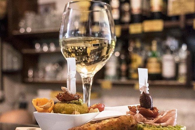 Rialto Market Food Tour: Wine Tasting and Sightseeing in Venice - Timing, walking, weather, and access fees