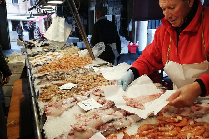 Rialto Market & Seafood Cooking Class in Murano - Cannaregio Adds a Useful Change of Pace