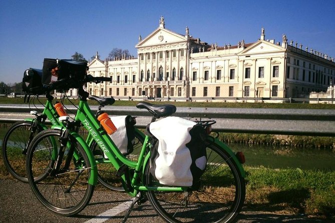 Riviera del Brenta Bike Tour - The Ride Itself: Small Roads, River Views, and Italian Villas