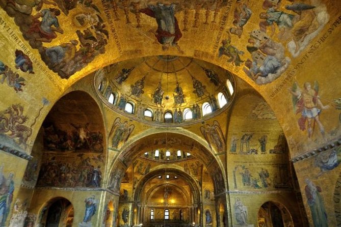 Saint Mark's VIP Night Tour: Exclusive Access Small Group Tour - Why St. Mark’s at night feels different