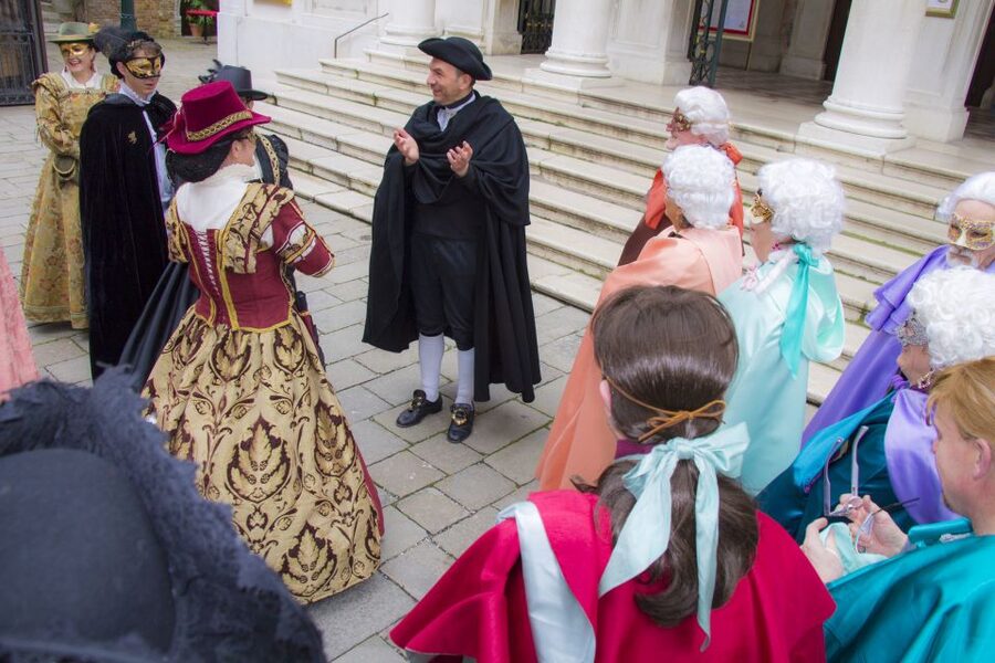 Secrets of Venice Carnival and Life of Casanova Tour - The café finish is small but well judged