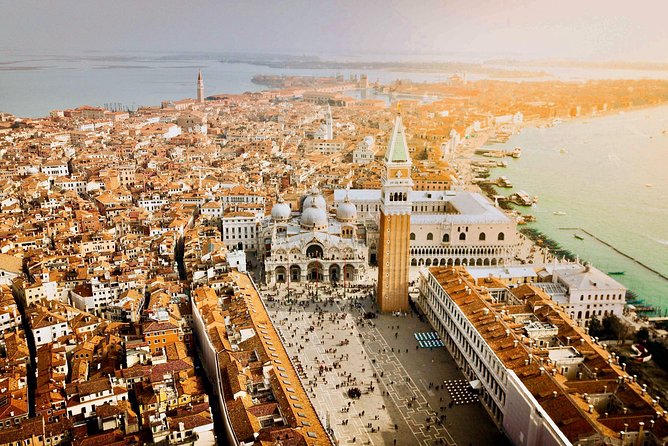 Skip the line Doge's Palace Guided Walking Tour in Venice - Crossing the Bridge of Sighs